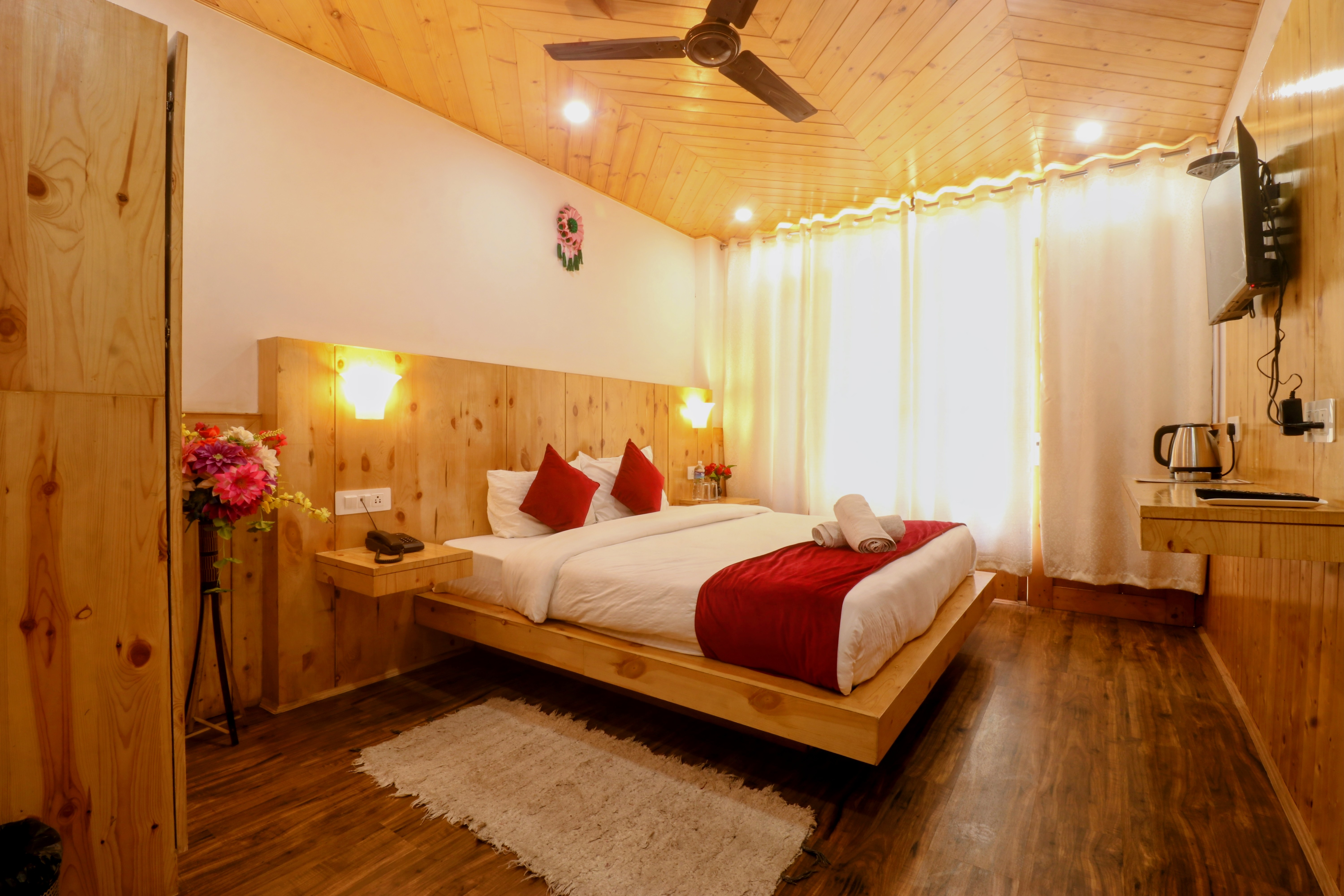 Hotel Sakura Palace Manali — Hotel Property Image